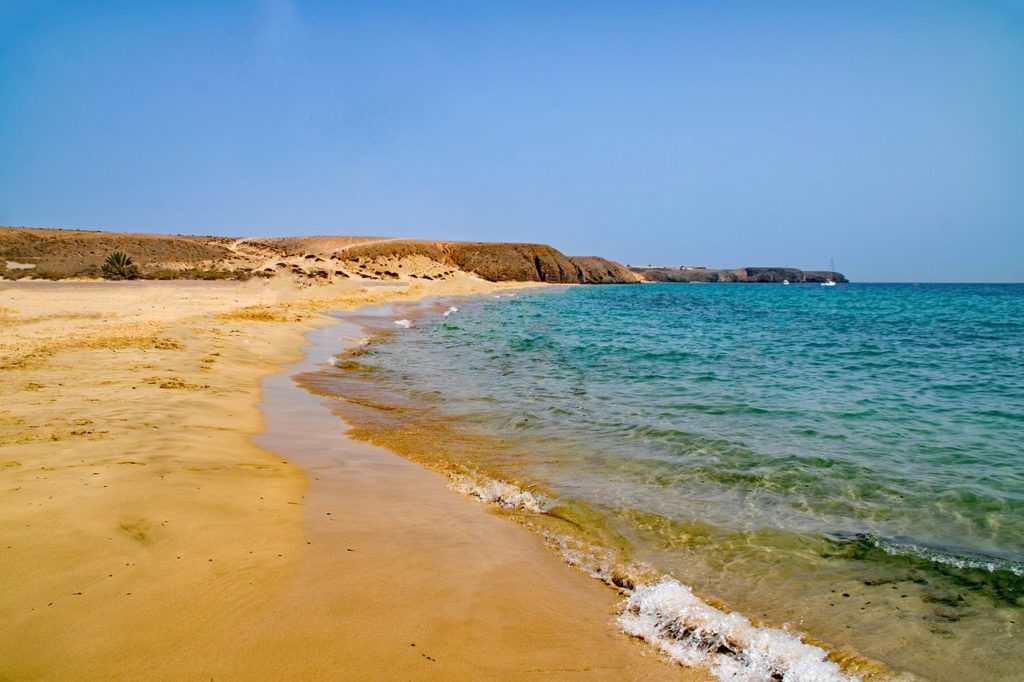 scuba diving in spain canary islands lanzarote