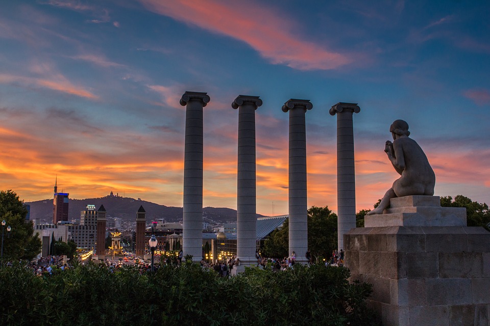 pictures of barcelona sunset