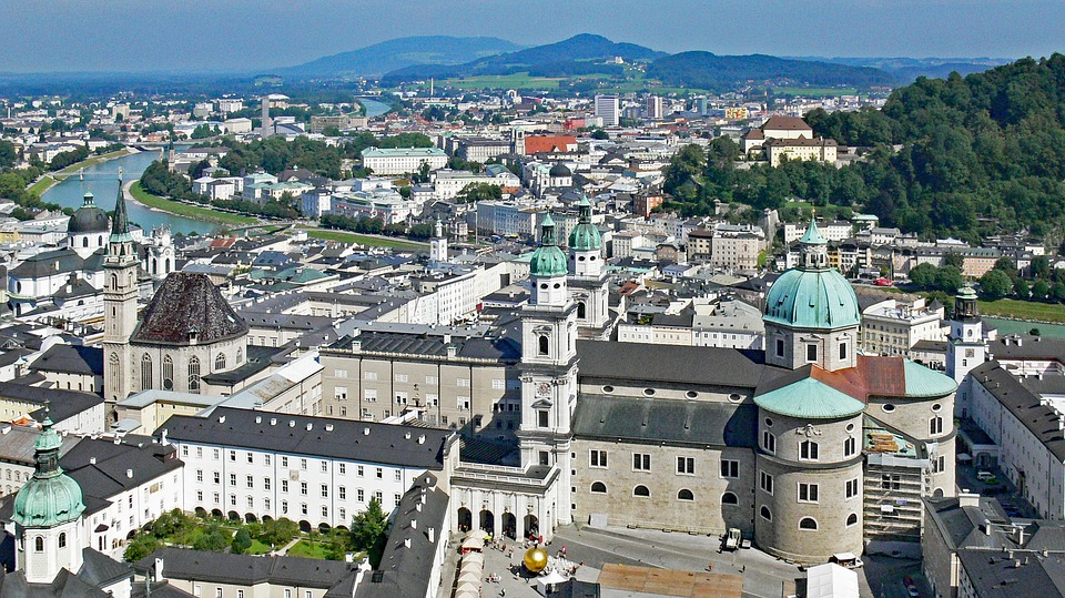 destinations citytrip europe Salzburg