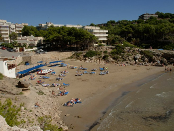 beaches salou cala font