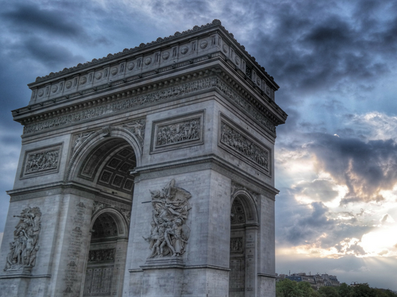 what to do in paris arc de triomphe