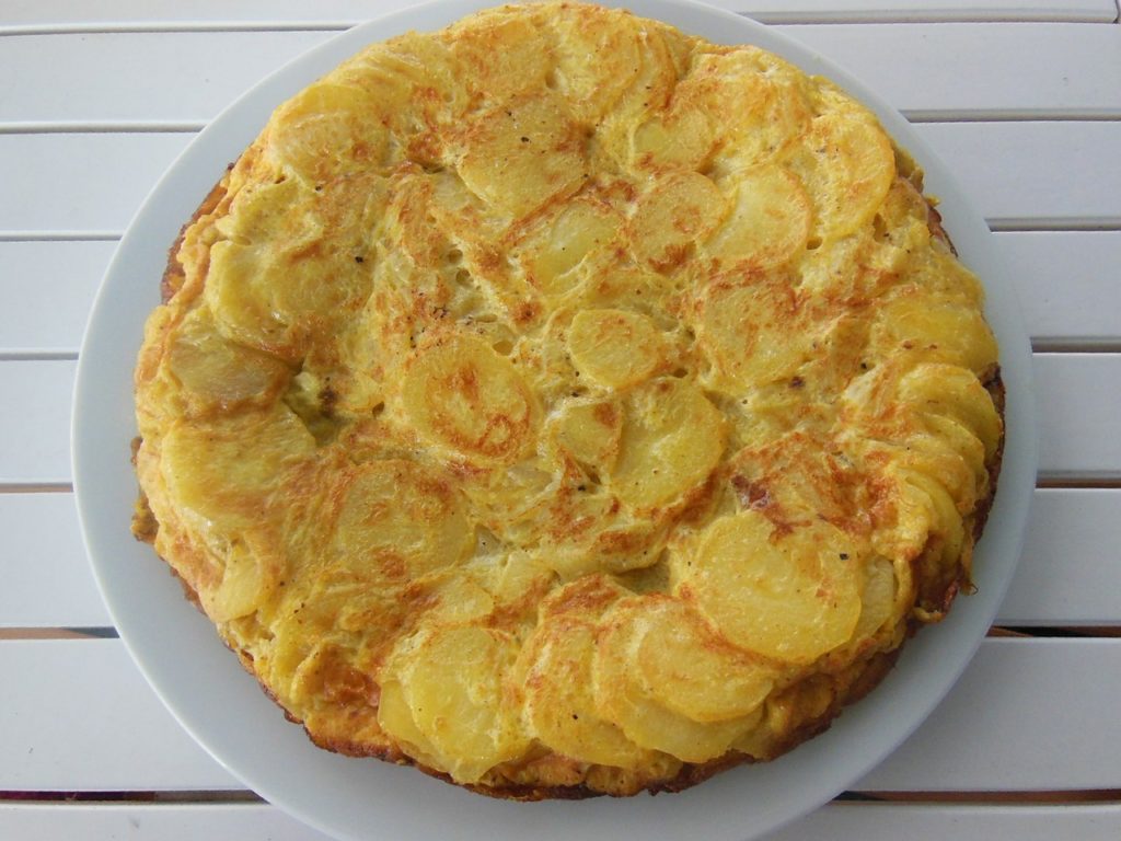 spanish foods spanish omelette with potatoes