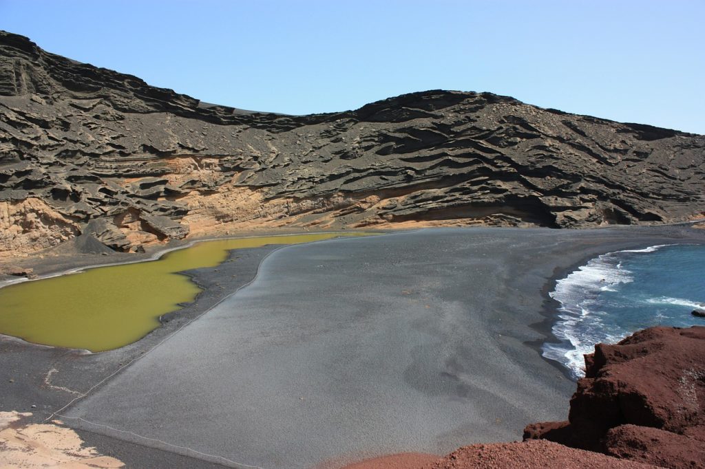 things to do in lanzarote lago verde