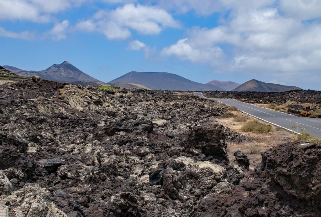 things to do in lanzarote timanfaya national park