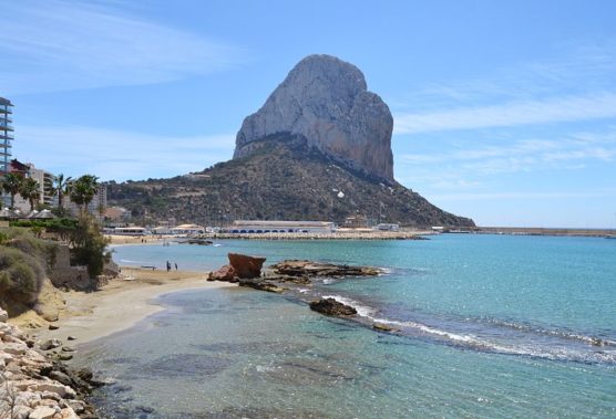 cantal roig beach holidays in calpe