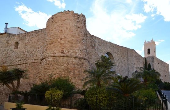 holidays in calpe wall in the old town