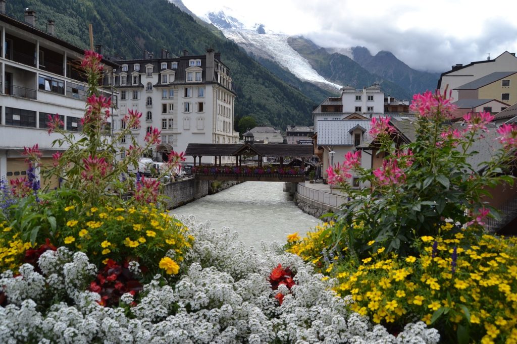 places to visit in france chamonix