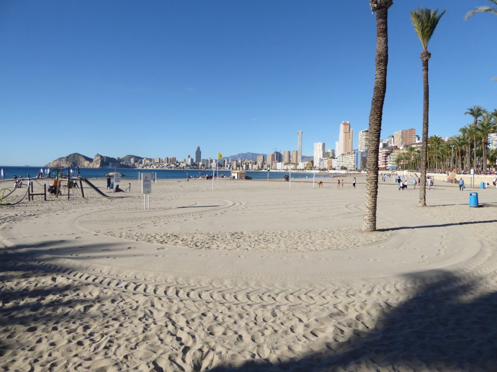 beaches benidorm poniente beach