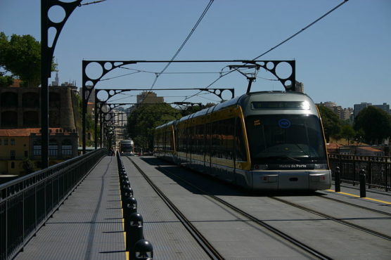 metro in porto