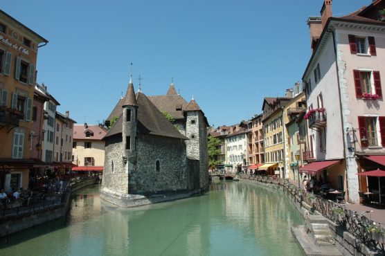 interesting facts about annecy