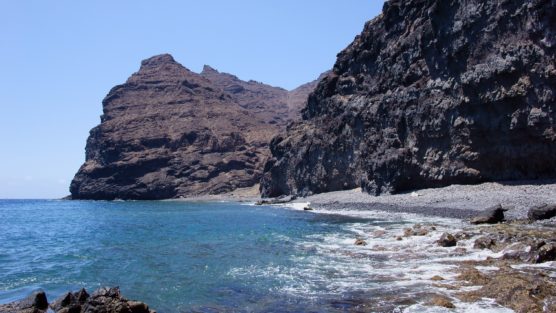 the best nudist beaches in the Canary Islands: the 7 must 