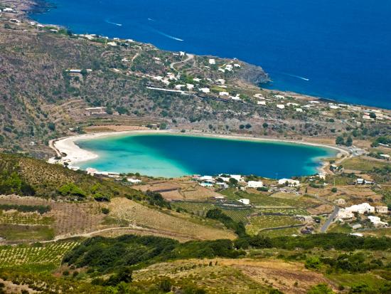 Sicily´s-best-nudist-beaches