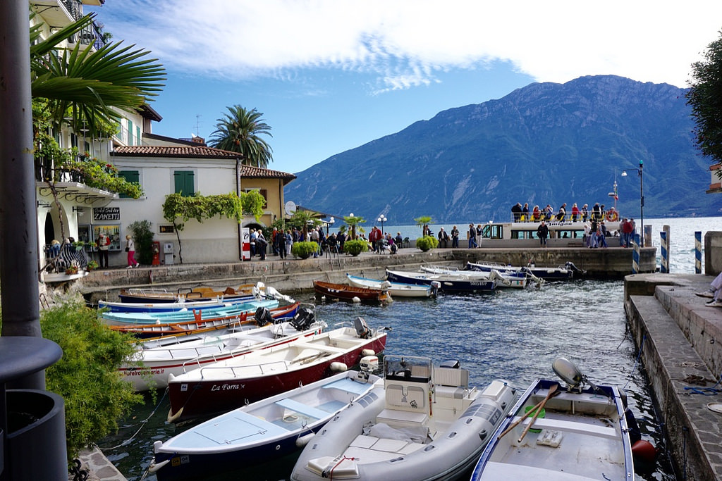 where to stay in Lake Garda