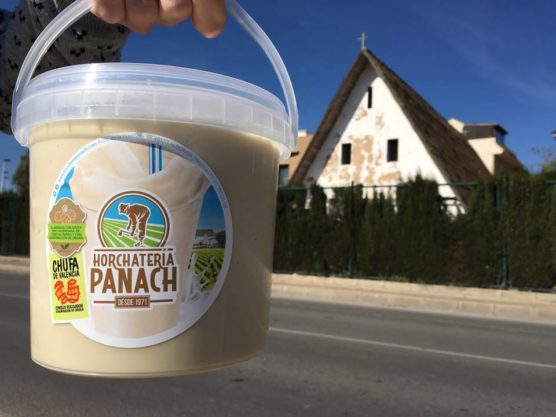 The- best-places- to-try-horchata-in-Valencia-e1564732811832